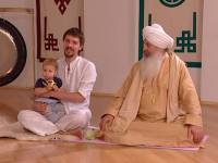 Кундалини йога с Карта Сингх Хальса. Выпуск 1